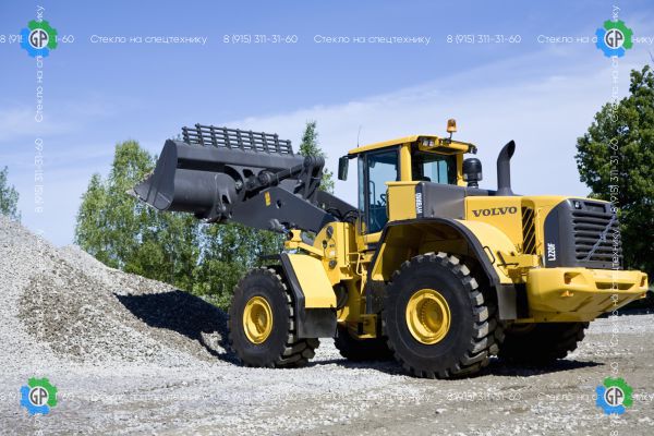 Колёсный погрузчик Volvo L220F