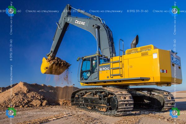 Гусеничный экскаватор John Deere 670G