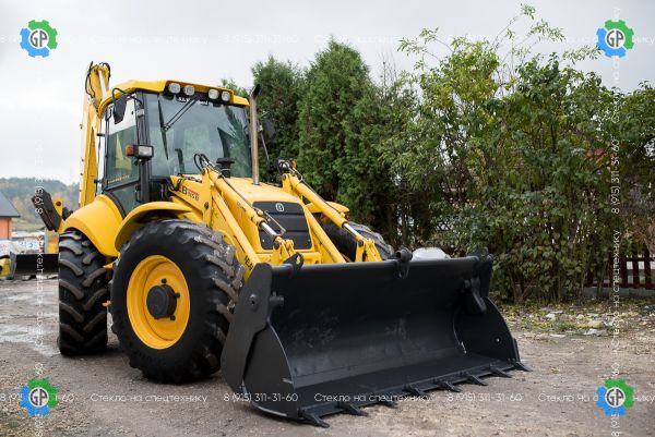 Экскаватор-погрузчик New Holland LB115B