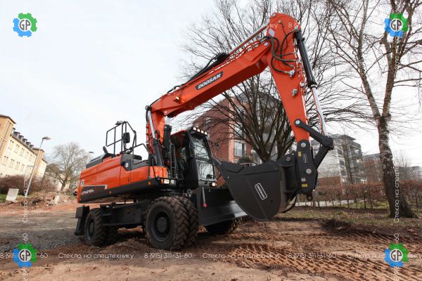 Колёсный экскаватор Doosan DX210W