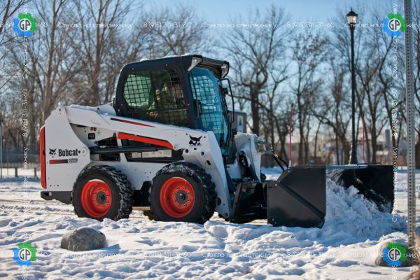 Колёсный мини-погрузчик Bobcat S550